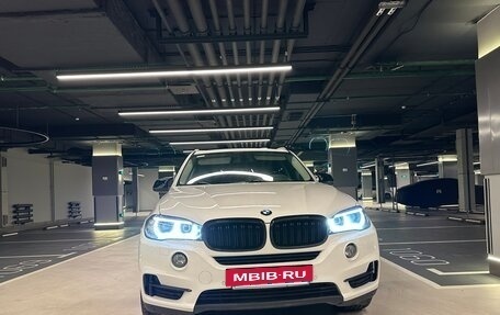 BMW X5, 2015 год, 3 345 000 рублей, 6 фотография