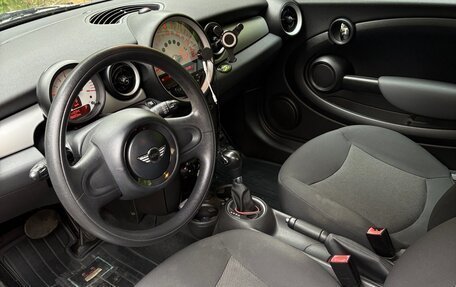 MINI Hatch, 2011 год, 790 000 рублей, 2 фотография