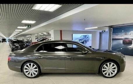 Bentley Flying Spur II, 2015 год, 8 000 000 рублей, 1 фотография