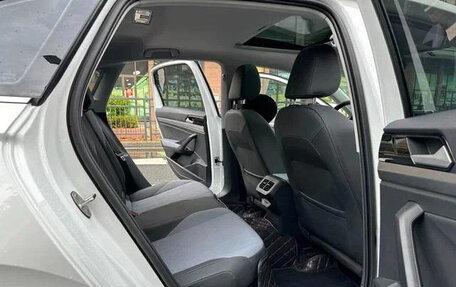 Volkswagen Lavida, 2022 год, 1 300 000 рублей, 12 фотография