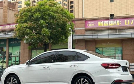 Volkswagen Lavida, 2022 год, 1 300 000 рублей, 4 фотография