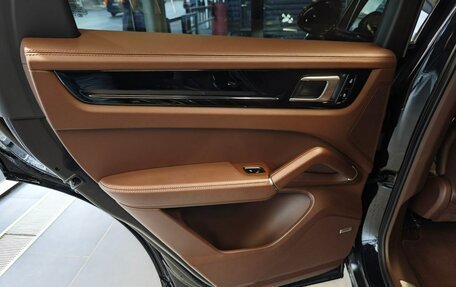 Porsche Cayenne III, 2019 год, 6 997 000 рублей, 28 фотография