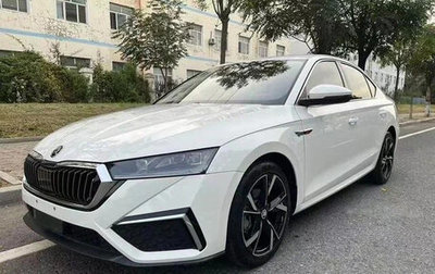 Skoda Octavia IV, 2022 год, 1 590 000 рублей, 1 фотография