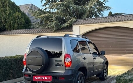 Chevrolet Niva I рестайлинг, 2019 год, 795 000 рублей, 15 фотография