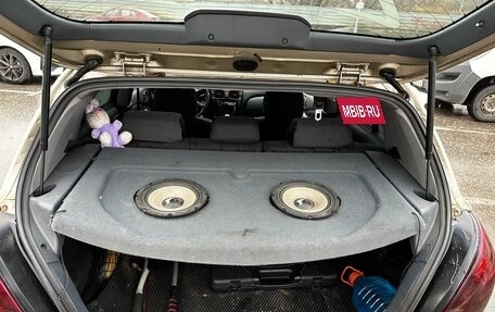 Nissan Almera, 2004 год, 328 000 рублей, 6 фотография