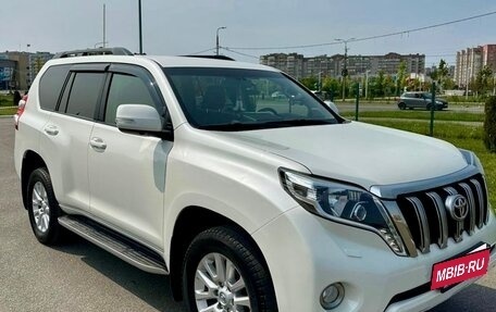 Toyota Land Cruiser Prado 150 рестайлинг 2, 2016 год, 3 800 000 рублей, 4 фотография