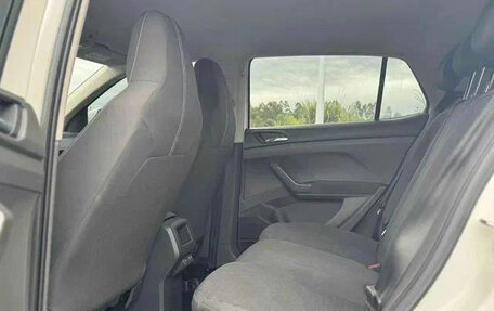 Volkswagen T-Cross I, 2021 год, 1 260 000 рублей, 9 фотография