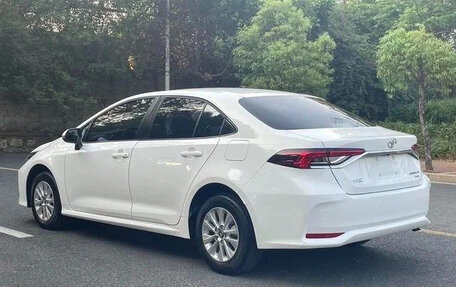 Toyota Corolla, 2022 год, 1 170 000 рублей, 5 фотография