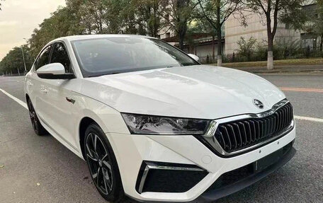 Skoda Octavia IV, 2022 год, 1 590 000 рублей, 3 фотография