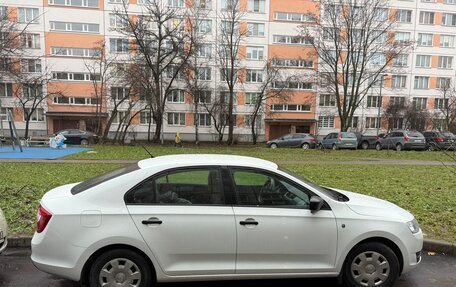 Skoda Rapid I, 2014 год, 850 000 рублей, 3 фотография