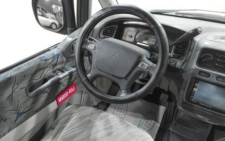 Mitsubishi Space Gear I рестайлинг, 1998 год, 479 000 рублей, 10 фотография