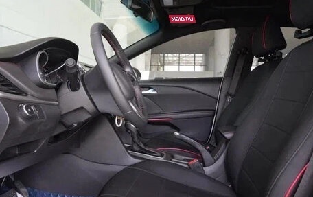 Chevrolet Monza, 2022 год, 1 020 000 рублей, 7 фотография