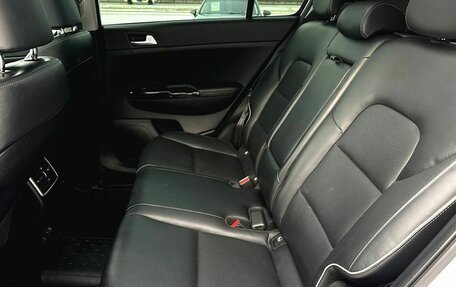 KIA Sportage IV рестайлинг, 2020 год, 2 595 000 рублей, 22 фотография