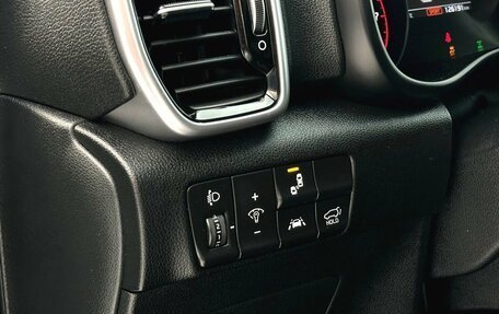 KIA Sportage IV рестайлинг, 2020 год, 2 595 000 рублей, 20 фотография