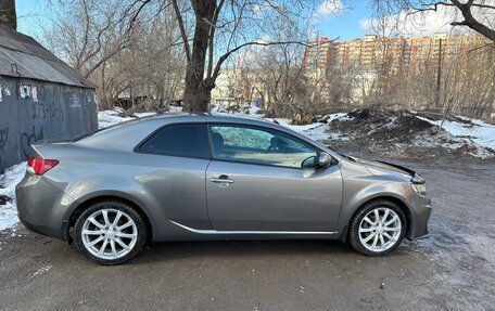 KIA Cerato III, 2010 год, 700 000 рублей, 3 фотография