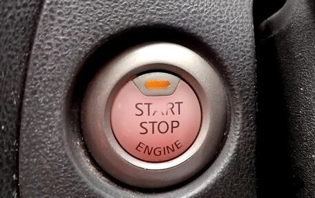 Nissan Juke II, 2010 год, 870 000 рублей, 16 фотография