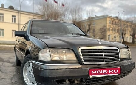 Mercedes-Benz C-Класс, 1995 год, 450 000 рублей, 1 фотография