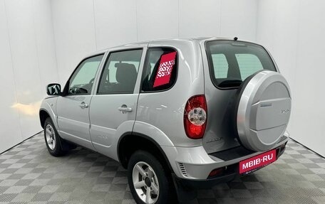 Chevrolet Niva I рестайлинг, 2019 год, 940 000 рублей, 5 фотография