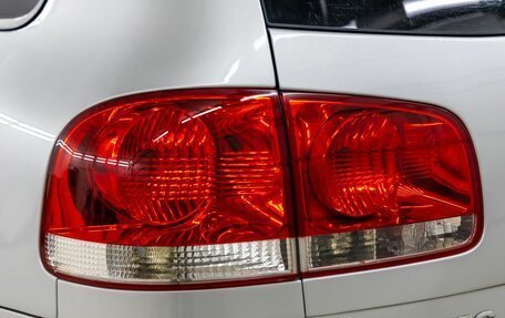 Volkswagen Touareg III, 2004 год, 998 000 рублей, 12 фотография