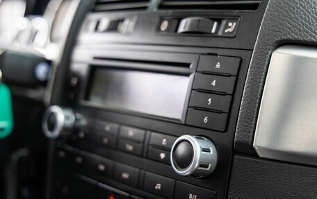 Volkswagen Touareg III, 2004 год, 998 000 рублей, 25 фотография