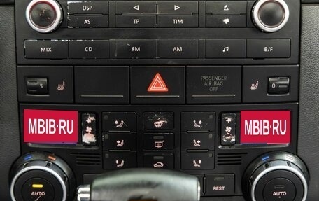 Volkswagen Touareg III, 2004 год, 998 000 рублей, 19 фотография