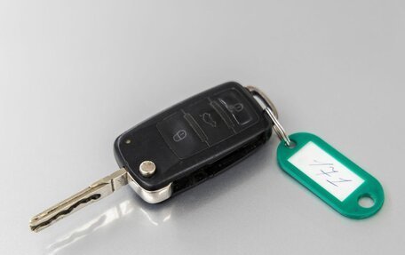 Volkswagen Touareg III, 2004 год, 998 000 рублей, 31 фотография