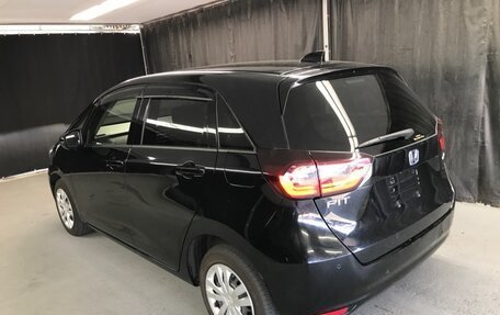 Honda Fit, 2022 год, 889 700 рублей, 2 фотография