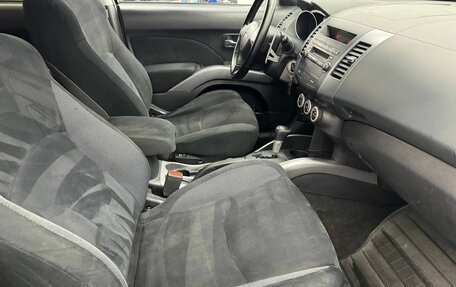 Mitsubishi Outlander III рестайлинг 3, 2007 год, 1 090 000 рублей, 10 фотография