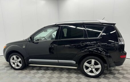 Mitsubishi Outlander III рестайлинг 3, 2007 год, 1 090 000 рублей, 8 фотография