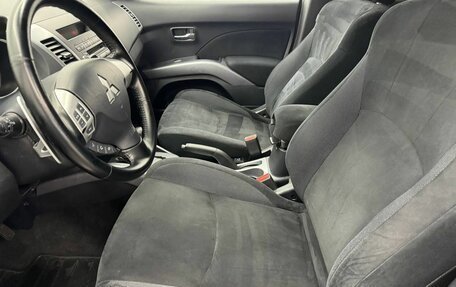 Mitsubishi Outlander III рестайлинг 3, 2007 год, 1 090 000 рублей, 9 фотография