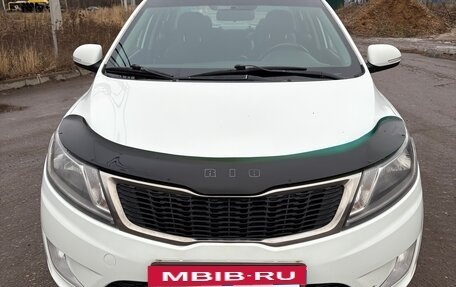 KIA Rio III рестайлинг, 2013 год, 850 000 рублей, 2 фотография