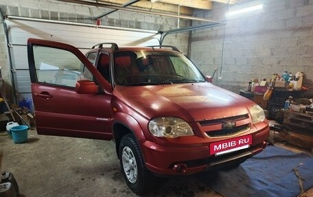 Chevrolet Niva I рестайлинг, 2010 год, 430 000 рублей, 5 фотография