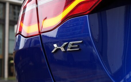 Jaguar XE I рестайлинг, 2020 год, 4 000 000 рублей, 3 фотография