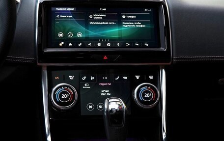 Jaguar XE I рестайлинг, 2020 год, 4 000 000 рублей, 23 фотография