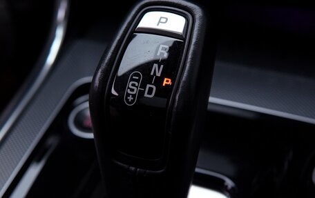 Jaguar XE I рестайлинг, 2020 год, 4 000 000 рублей, 25 фотография