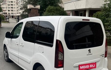 Peugeot Partner II рестайлинг 2, 2014 год, 700 000 рублей, 17 фотография