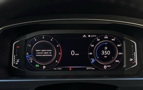 Volkswagen Tiguan II, 2018 год, 2 699 000 рублей, 19 фотография