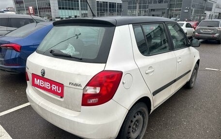 Skoda Fabia II, 2013 год, 899 000 рублей, 2 фотография
