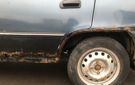 Daewoo Nexia I рестайлинг, 2003 год, 130 000 рублей, 15 фотография