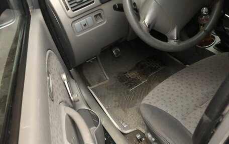 KIA Rio II, 2005 год, 300 000 рублей, 14 фотография