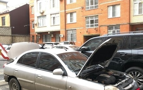 KIA Rio II, 2005 год, 300 000 рублей, 12 фотография