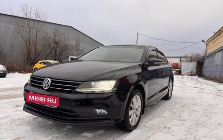Volkswagen Jetta VI, 2017 год, 1 390 000 рублей, 2 фотография