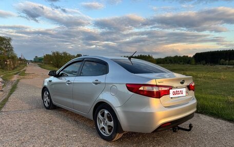 KIA Rio III рестайлинг, 2011 год, 700 000 рублей, 3 фотография