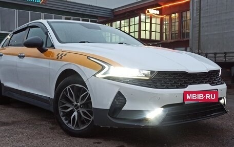 KIA K5, 2022 год, 2 300 000 рублей, 2 фотография