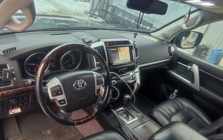 Toyota Land Cruiser 200, 2014 год, 3 800 000 рублей, 5 фотография