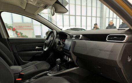 Renault Duster, 2022 год, 1 950 000 рублей, 13 фотография