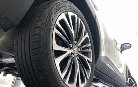 Toyota Yaris Cross, 2022 год, 11 фотография