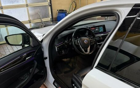 BMW 5 серия, 2017 год, 3 300 000 рублей, 5 фотография