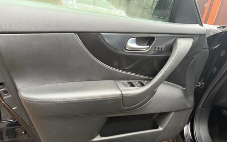 Infiniti FX II, 2010 год, 1 900 000 рублей, 2 фотография