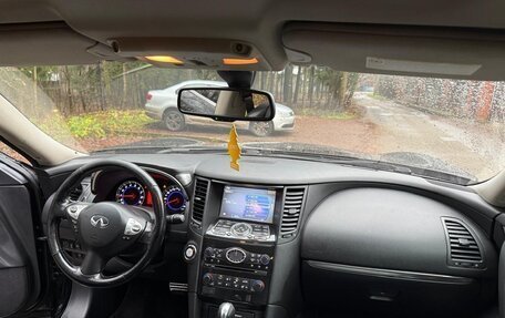 Infiniti FX II, 2010 год, 1 900 000 рублей, 15 фотография